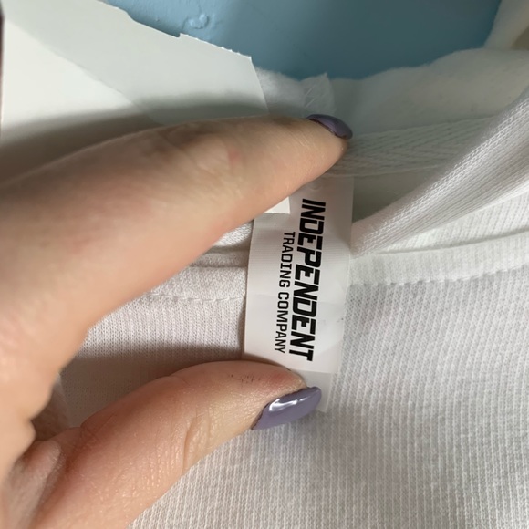 Life is Beautiful white hoodie - Picture 8 of 8